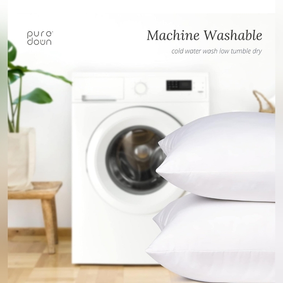 Puredown Throw Pillow Inserts 22 x 22 (Pack of 2, White), Big Throw Pillows - Picture 1 of 6